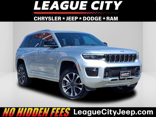 Photo of 2023 Silver Zynith Jeep Grand Cherokee