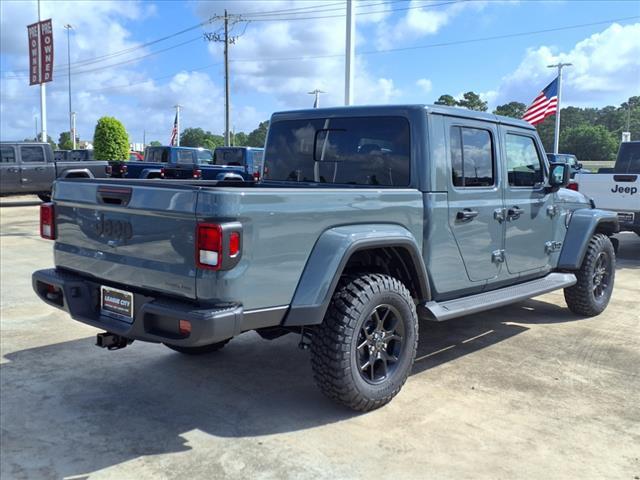 Photo of 2025 Anvil Clearcoat Jeep Gladiator