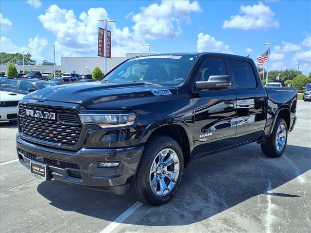 Photo of 2025 Diamond Black Crystal Pearlcoat RAM 1500