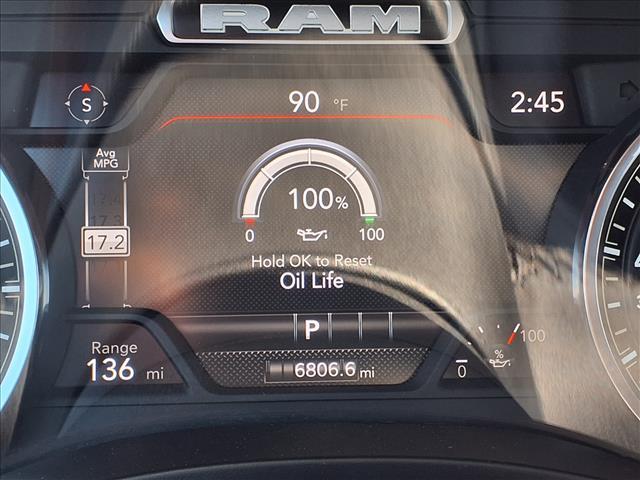 Photo of 2025 Diamond Black Crystal Pearlcoat RAM 1500