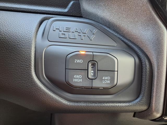 Photo of 2025 Granite Crystal Clearcoat Metallic RAM 3500