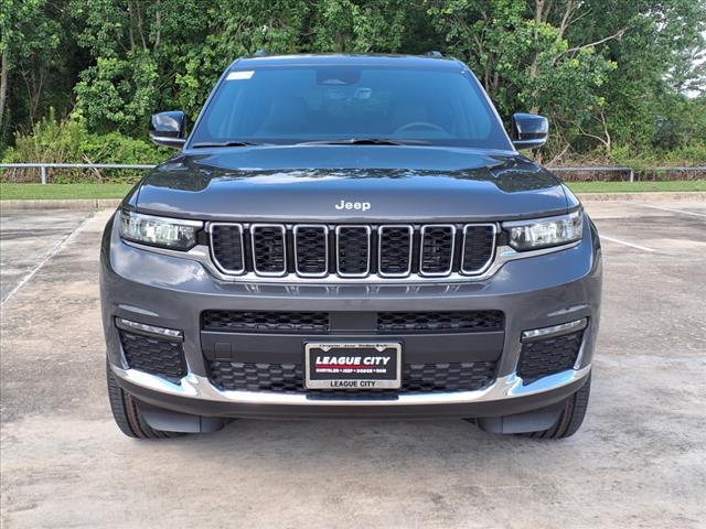 Photo of 2025 Metallic Jeep Grand Cherokee L