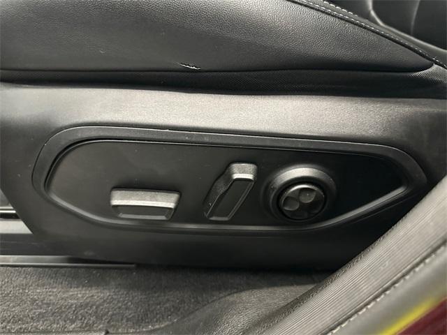Photo of 2022 Velvet Red Pearlcoat Jeep Grand Cherokee L
