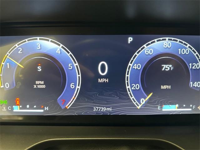 Photo of 2022 Diamond Black Jeep Grand Cherokee L