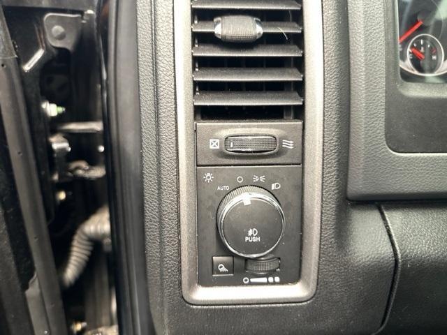 Photo of 2014 Black Clearcoat RAM 1500
