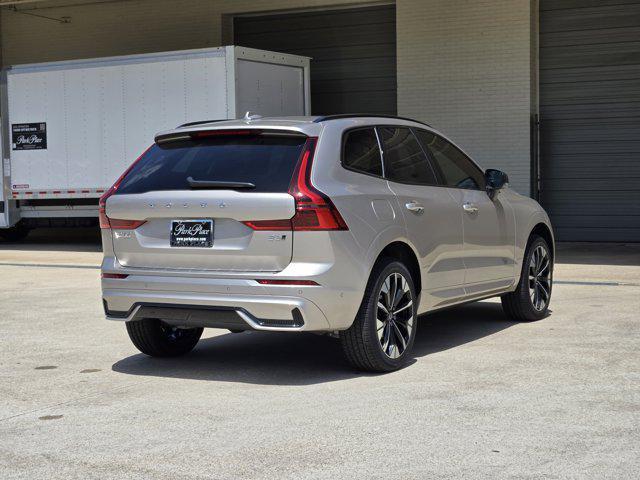 Photo of 2026 Bright Dusk Metallic Volvo XC60