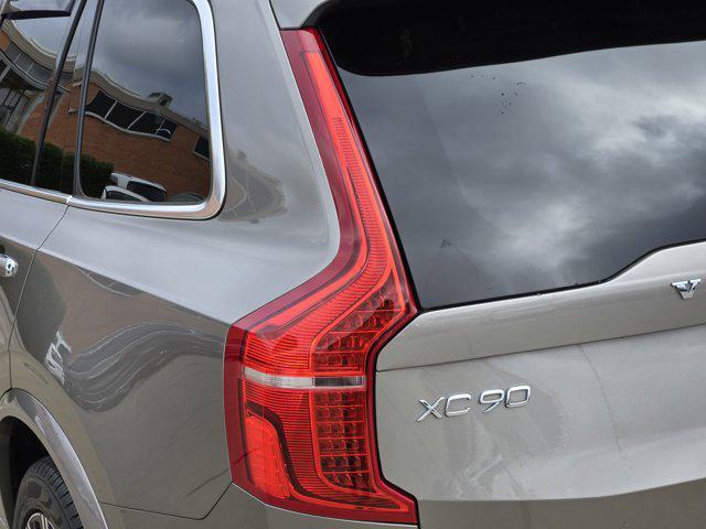 Photo of 2020 Pebble Gray Metallic Volvo XC90