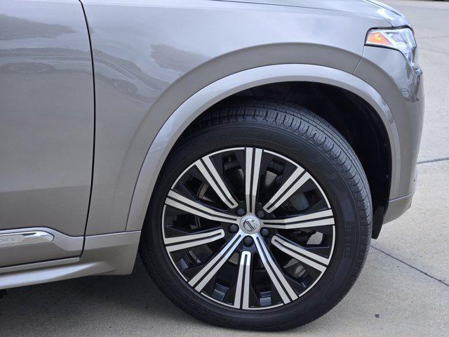 Photo of 2020 Pebble Gray Metallic Volvo XC90
