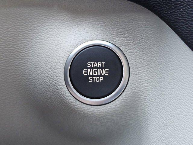 Photo of 2025 Crystal White Pearl Volvo XC40