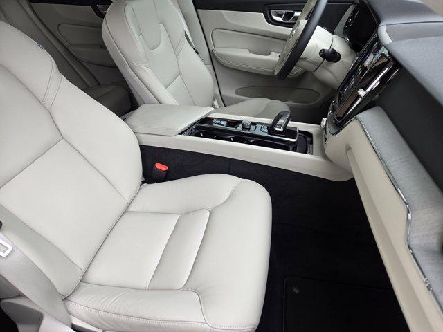 Photo of 2025 Denim Blue Metallic Volvo XC60 Plug-In Hybrid