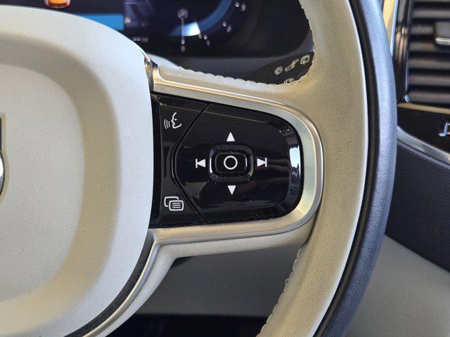 Photo of 2023 Denim Blue Metallic Volvo XC90