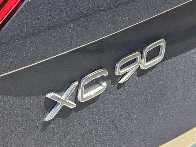 Photo of 2023 Denim Blue Metallic Volvo XC90