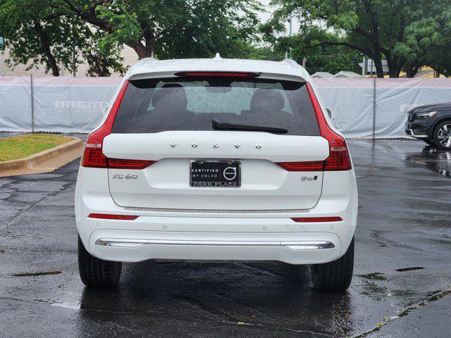 Photo of 2022 Crystal White Metallic Volvo XC60