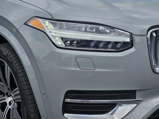 Photo of 2024 Vapour Grey Metallic Volvo XC90