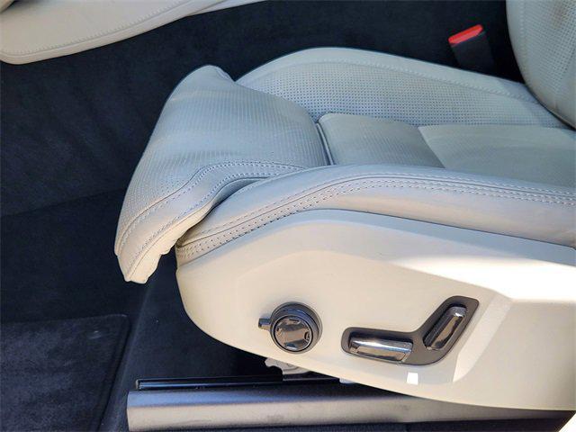 Photo of 2024 Denim Blue Metallic Volvo XC90