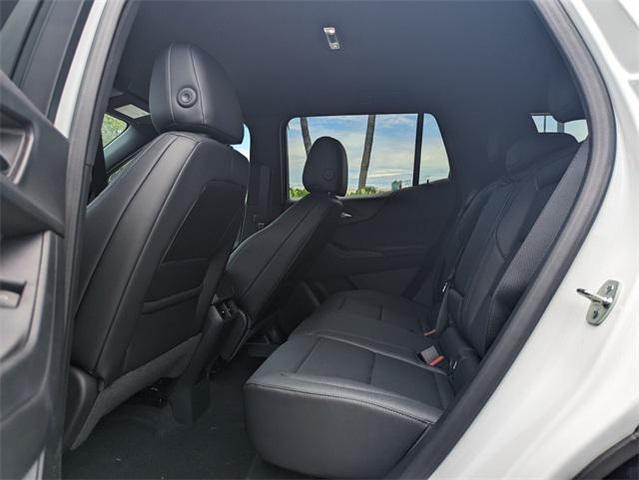 Photo of 2026 Summit White Chevrolet Equinox