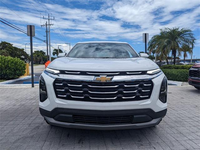 Photo of 2026 Summit White Chevrolet Equinox