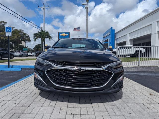 Photo of 2022 Mosaic Black Metallic Chevrolet Malibu