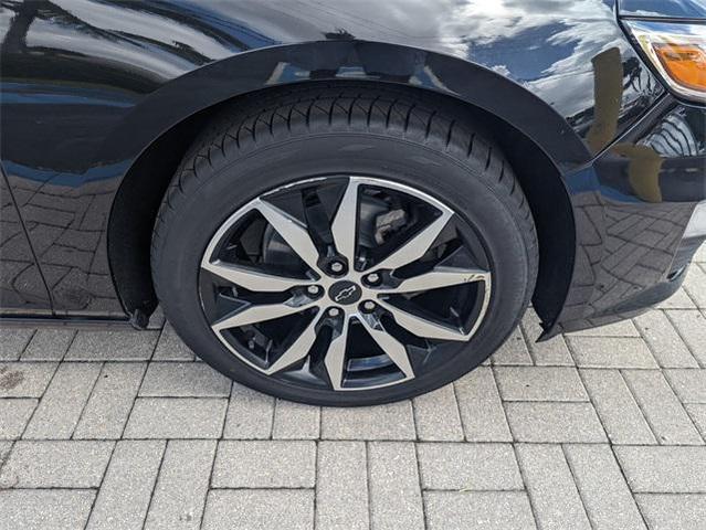 Photo of 2022 Mosaic Black Metallic Chevrolet Malibu