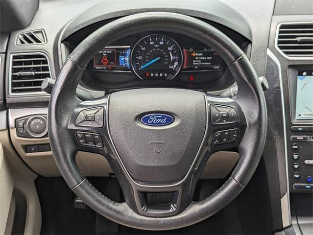 Photo of 2018 Shadow Black Ford Explorer