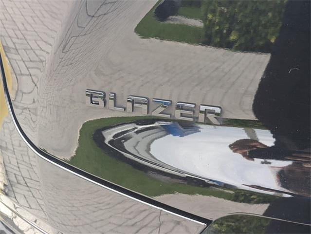 Photo of 2022 Black Chevrolet Blazer
