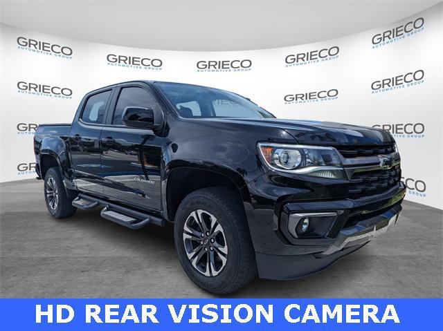 Photo of 2022 Black Chevrolet Colorado
