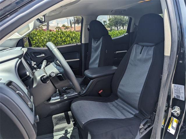 Photo of 2022 Black Chevrolet Colorado