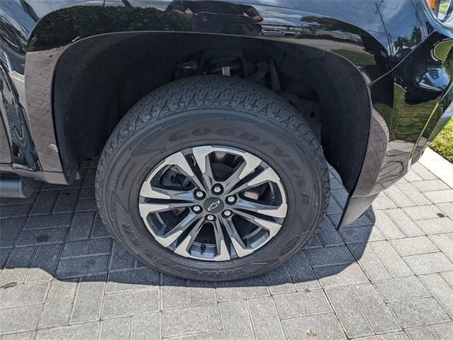 Photo of 2022 Black Chevrolet Colorado