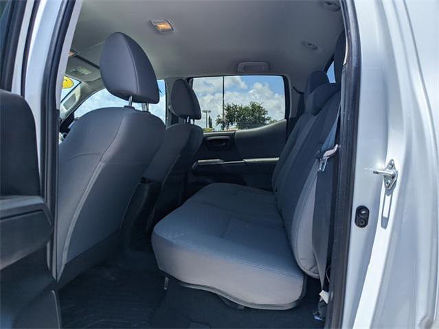 Photo of 2021 Super White Toyota Tacoma