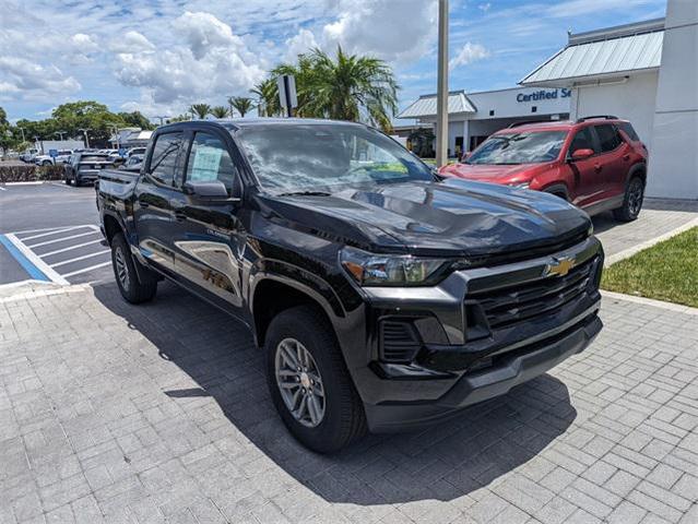 Photo of 2025 Black Chevrolet Colorado