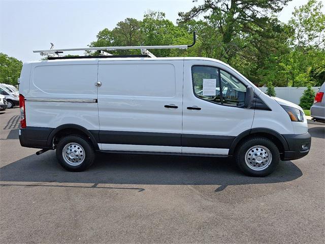 Photo of 2020 Oxford White Ford Transit-250