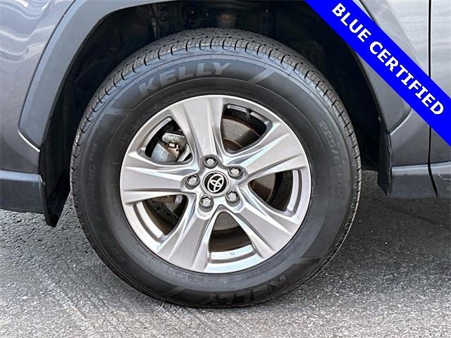 Photo of 2022 Gray Toyota RAV4