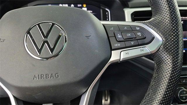 Photo of 2023 Gray Volkswagen Atlas Cross Sport