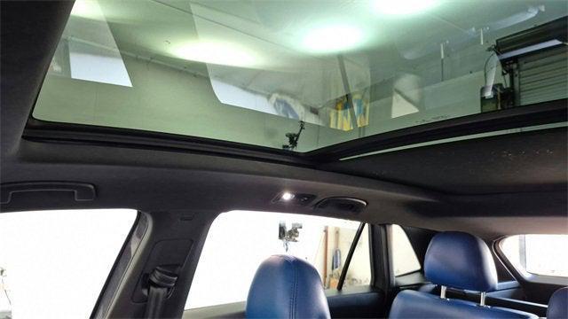 Photo of 2023 Gray Volkswagen Atlas Cross Sport