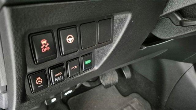 Photo of 2022 Silver Nissan Rogue Sport