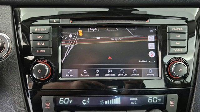 Photo of 2022 Silver Nissan Rogue Sport