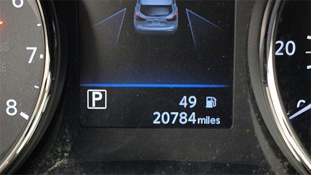 Photo of 2022 Silver Nissan Rogue Sport