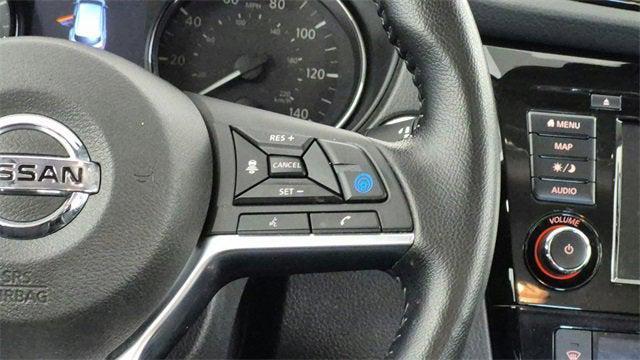 Photo of 2022 Silver Nissan Rogue Sport