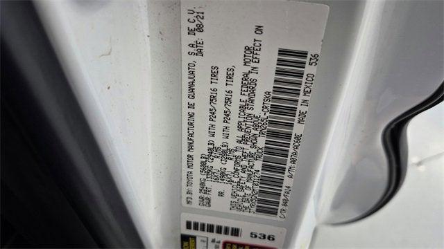 Photo of 2021 White Toyota Tacoma