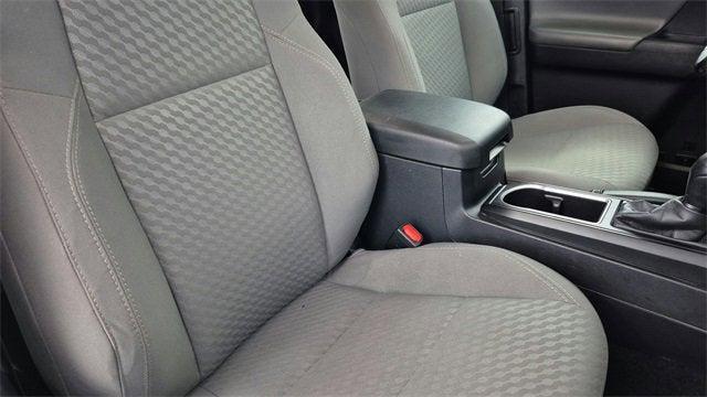 Photo of 2021 White Toyota Tacoma