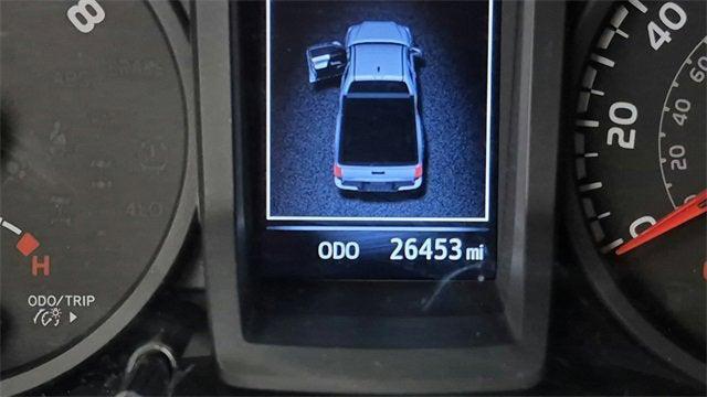 Photo of 2021 White Toyota Tacoma