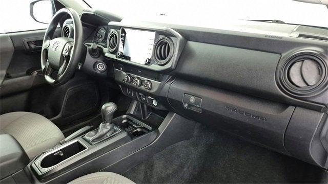 Photo of 2021 White Toyota Tacoma