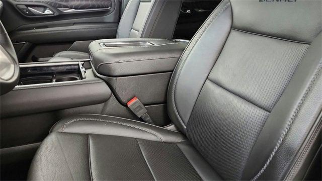 Photo of 2023 Sterling Metallic GMC Yukon