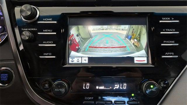 Photo of 2018 Silver Toyota Camry