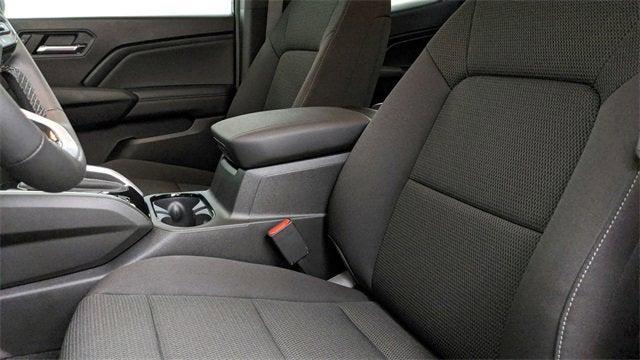 Photo of 2024 Summit White Chevrolet Colorado