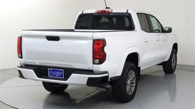 Photo of 2024 Summit White Chevrolet Colorado