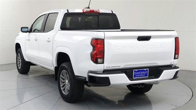Photo of 2024 Summit White Chevrolet Colorado