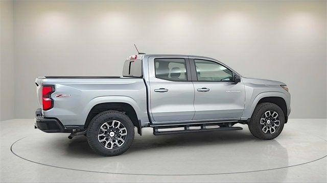Photo of 2025 Sterling Gray Metallic Chevrolet Colorado