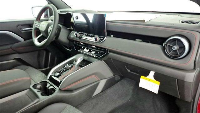Photo of 2025 Sterling Gray Metallic Chevrolet Colorado