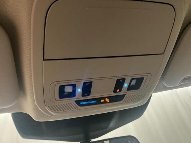 Photo of 2024 Carbonized Gray Metallic Ford Explorer